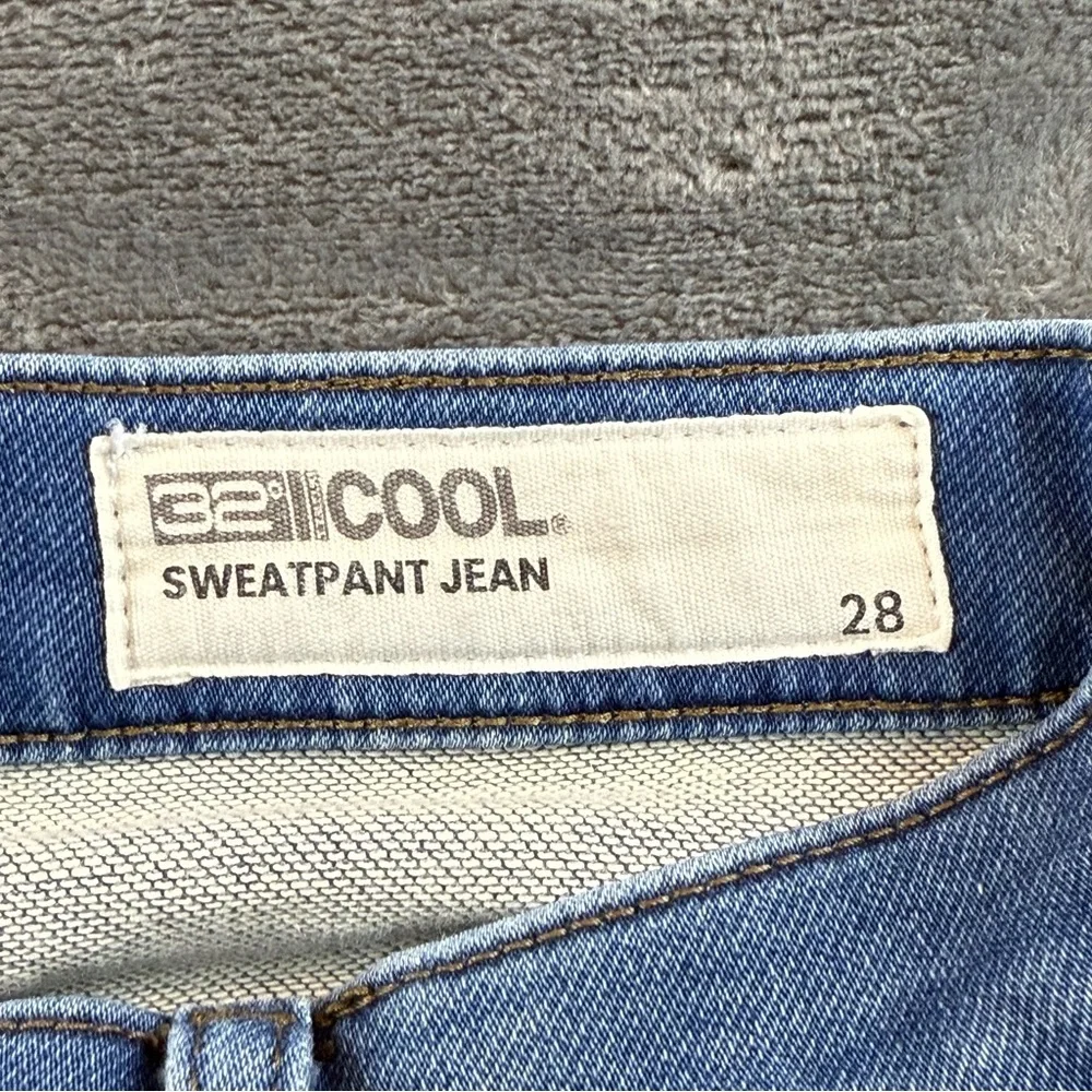 32‎ Cool Sweatpant Jean Men's Jean Size 28 Straight Leg Medium Wash